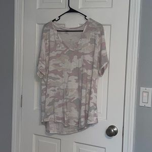 Old Navy luxe Tshirt size XL